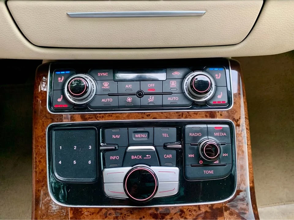2014 Audi D4 A8 - Image 14 of 20