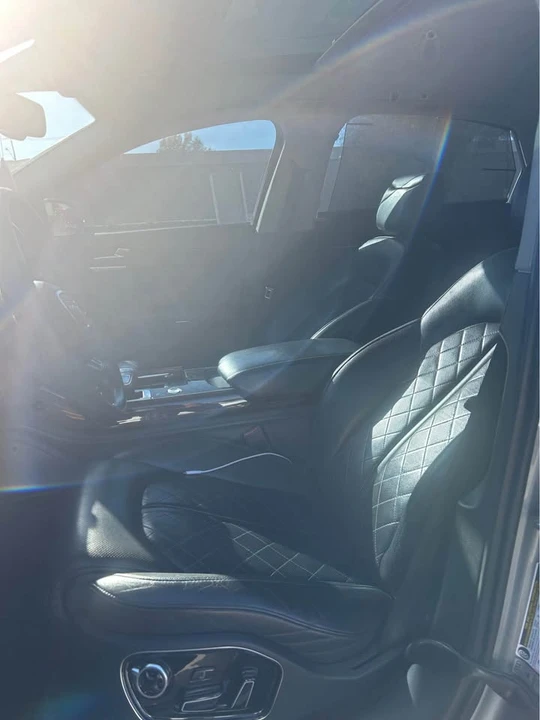 2014 Audi D4 A8 - Image 8 of 10