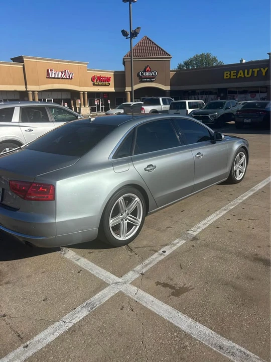 2014 Audi D4 A8 - Image 3 of 10