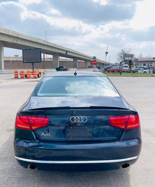 2014 Audi D4 A8 - Image 8 of 21