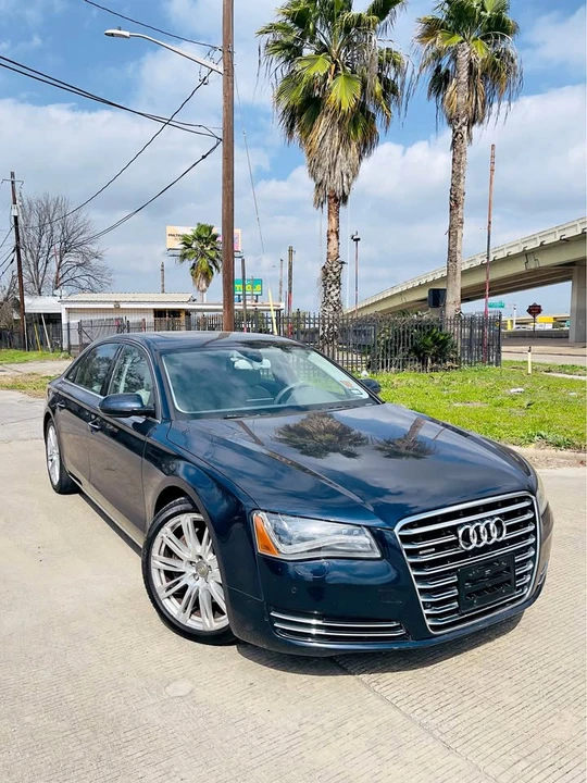 2014 Audi D4 A8 - Image 2 of 21
