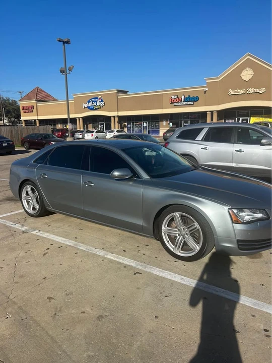 2014 Audi D4 A8 - Image 2 of 10