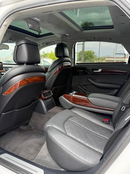 2014 Audi D4 A8 - Image 8 of 11