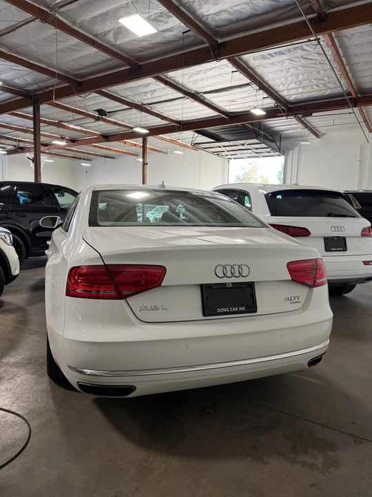 2014 Audi D4 A8 - Image 2 of 2