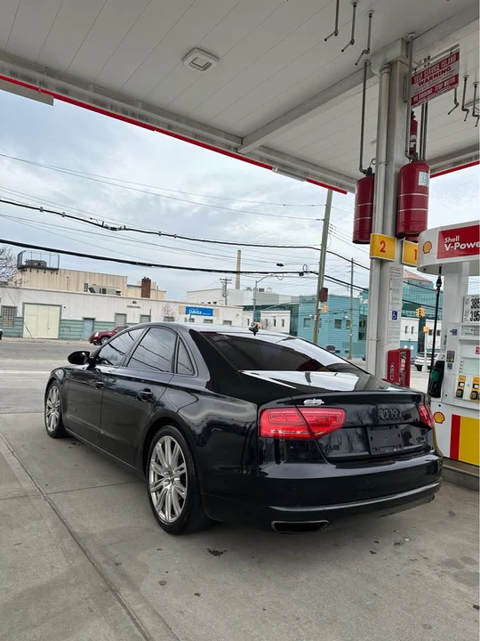 2014 Audi D4 A8 - Image 5 of 11