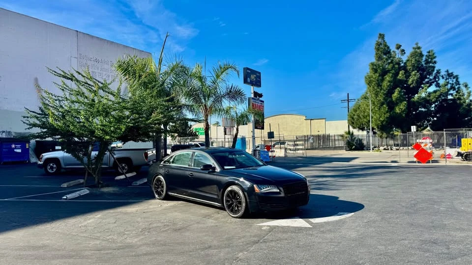 2014 Audi D4 A8 - Image 9 of 13