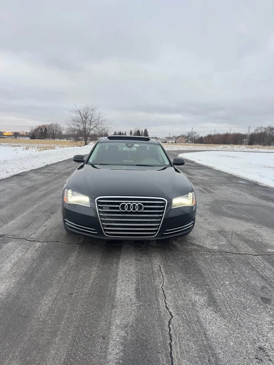 2014 Audi D4 A8 - Image 2 of 9