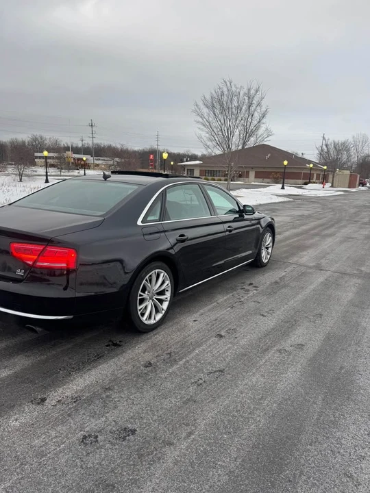 2014 Audi D4 A8 - Image 4 of 9