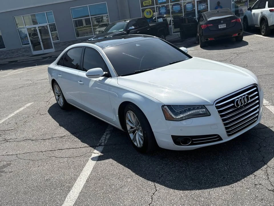 2014 Audi D4 A8 - Image 2 of 6