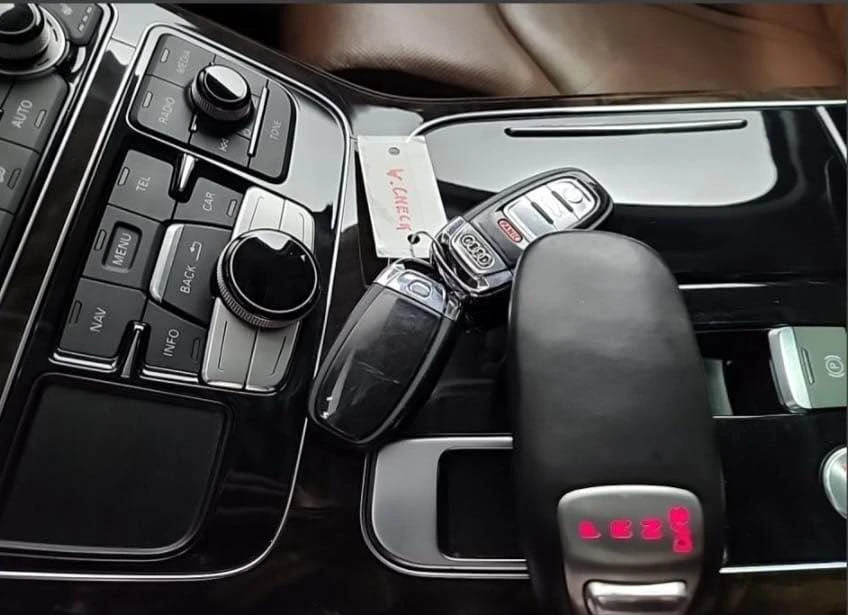 2014 Audi D4 A8 - Image 10 of 17