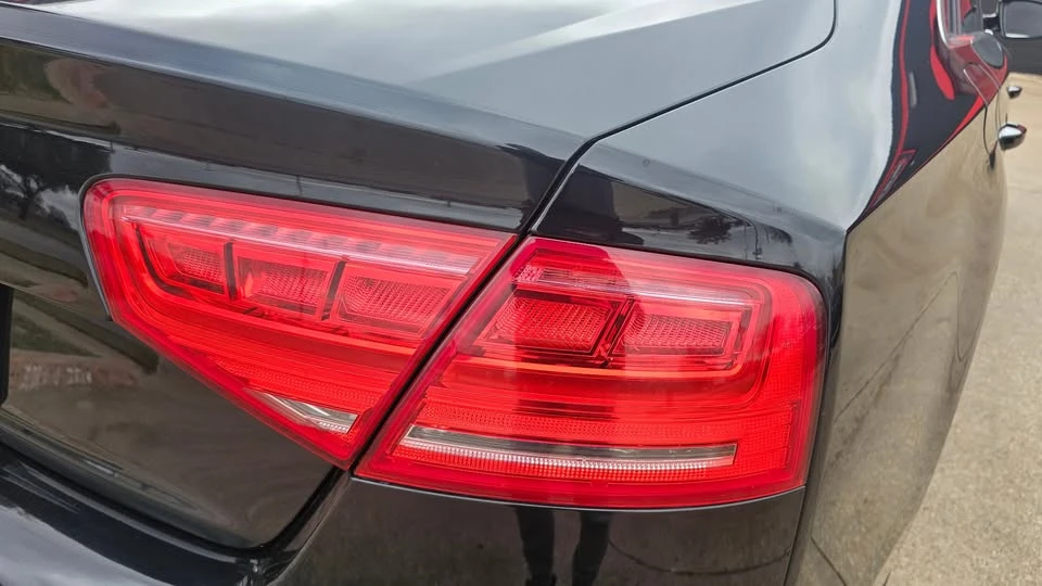 2014 Audi D4 A8 - Image 9 of 20