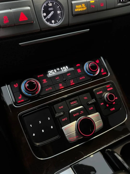 2014 Audi D4 A8 - Image 5 of 20