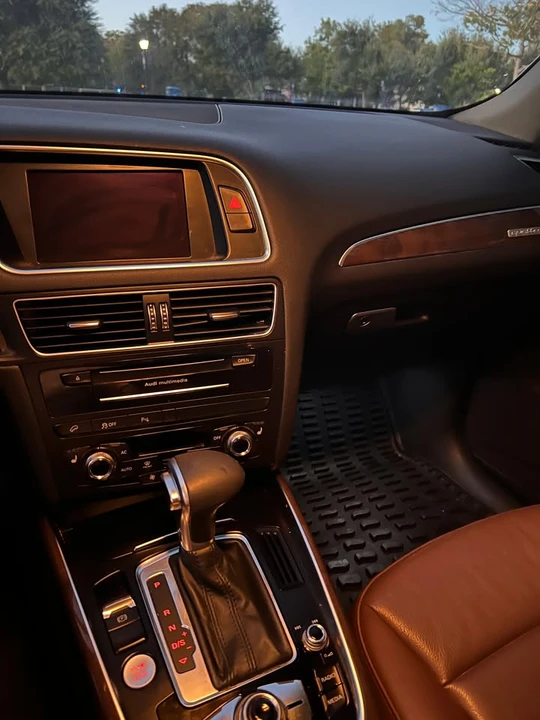 2014 Audi 8R Q5 - Image 6 of 9