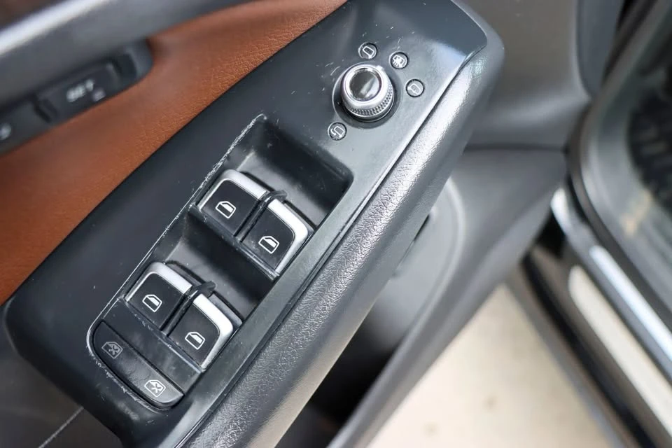 2014 Audi 8R Q5 - Image 14 of 20