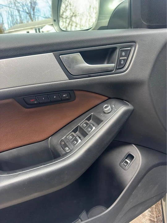 2014 Audi 8R Q5 - Image 9 of 10