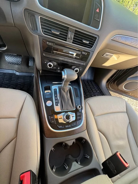 2014 Audi 8R Q5 - Image 11 of 20