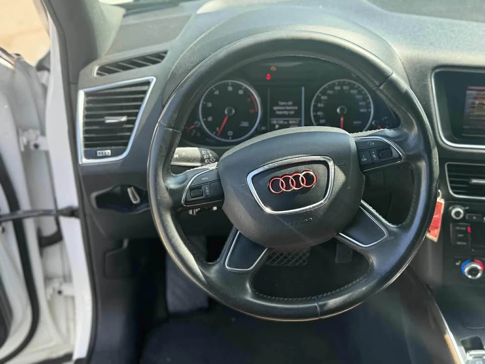 2014 Audi 8R Q5 - Image 9 of 14