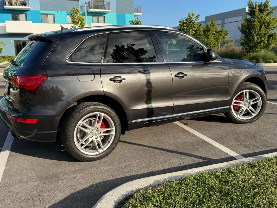 2014 Audi 8R Q5 - Image 10 of 20