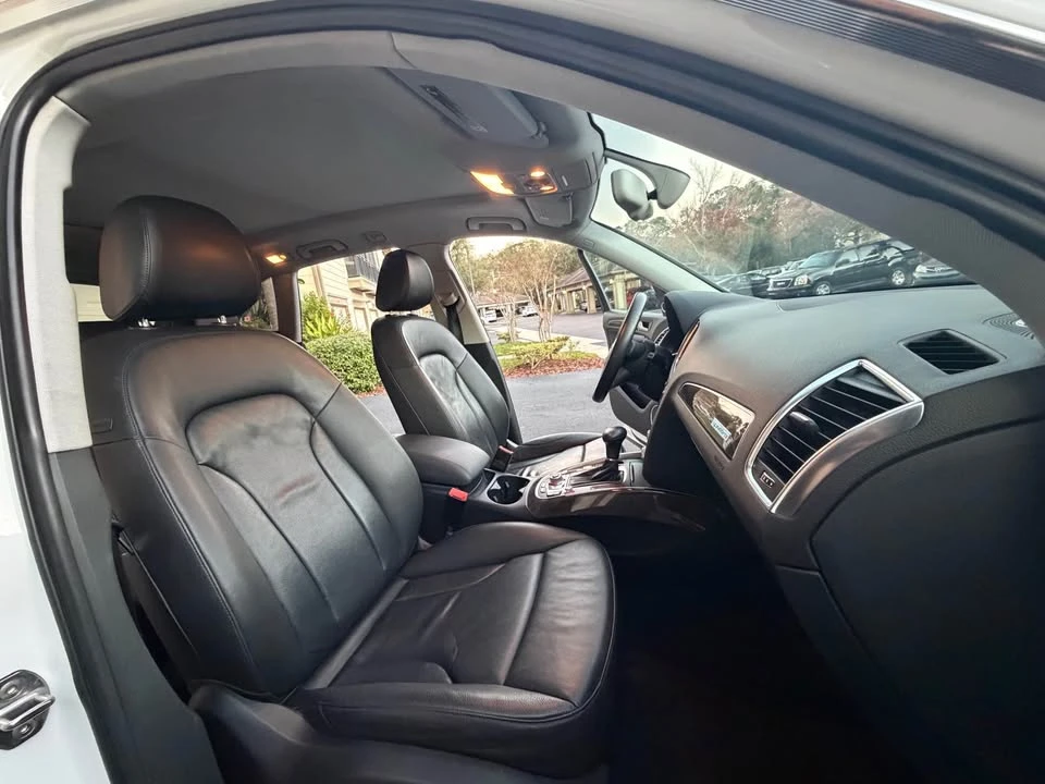 2014 Audi 8R Q5 - Image 10 of 18