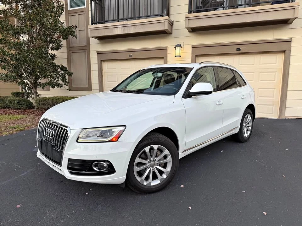 2014 Audi 8R Q5 - Image 2 of 18