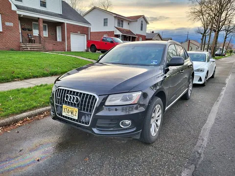 2014 Audi Q5 2.0T Premium Plus Sport Utility 4D