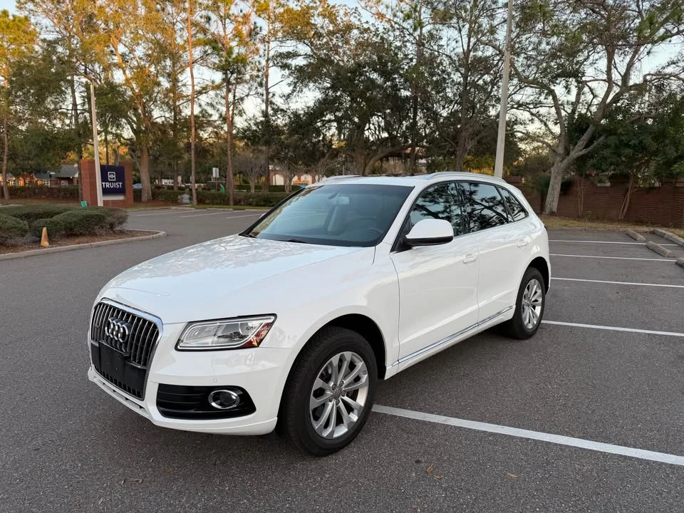 2014 Audi 8R Q5 - Image 2 of 20