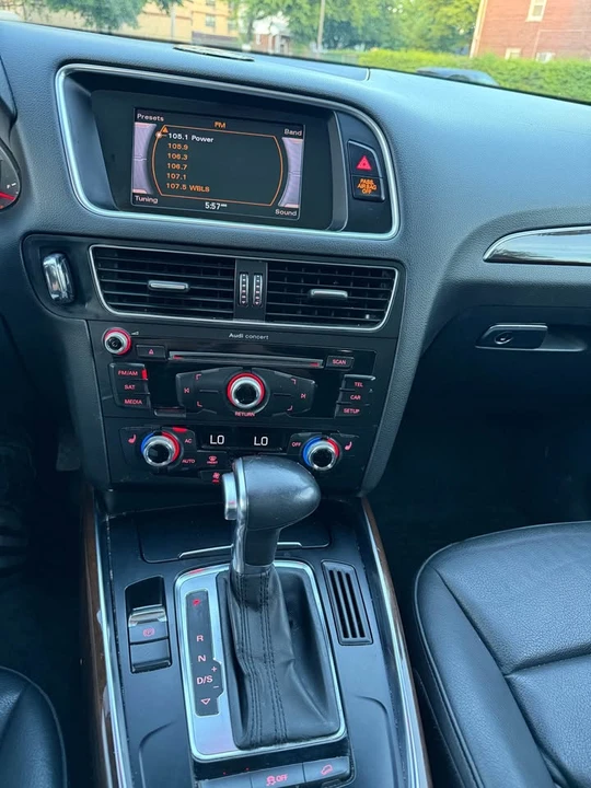 2014 Audi 8R Q5 - Image 9 of 9
