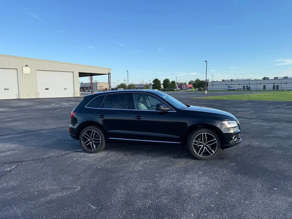 2014 Audi 8R Q5 - Image 2 of 18