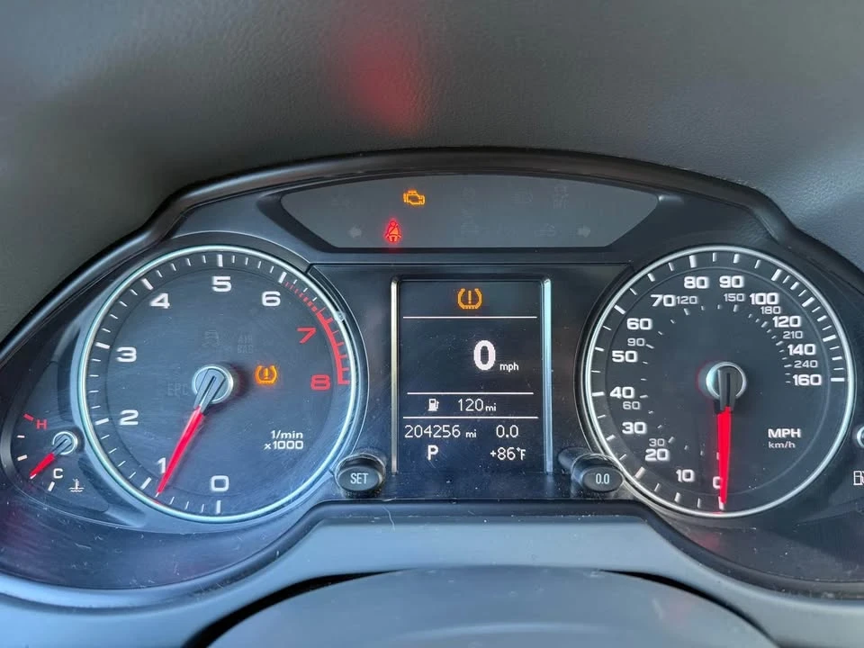 2014 Audi 8R Q5 - Image 17 of 18