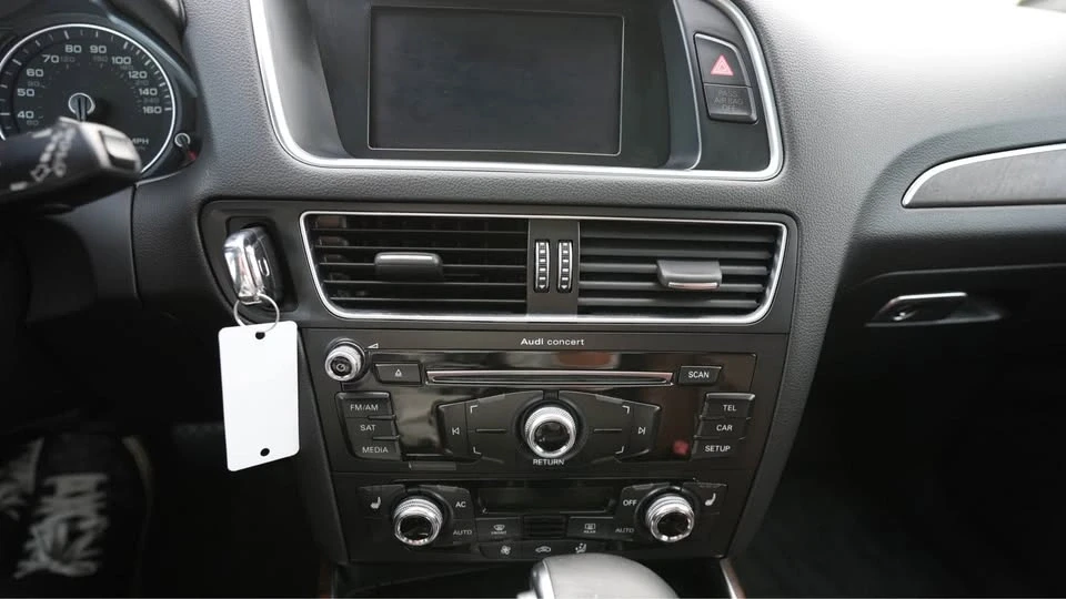 2014 Audi 8R Q5 - Image 11 of 12
