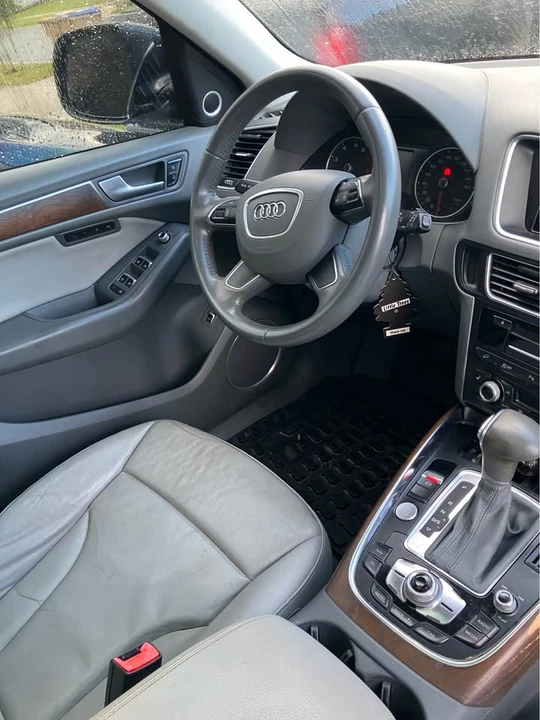 2014 Audi 8R Q5 - Image 10 of 13