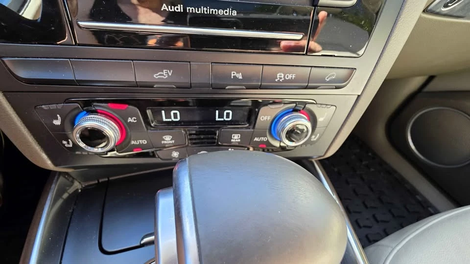 2014 Audi 8R Q5 - Image 16 of 17
