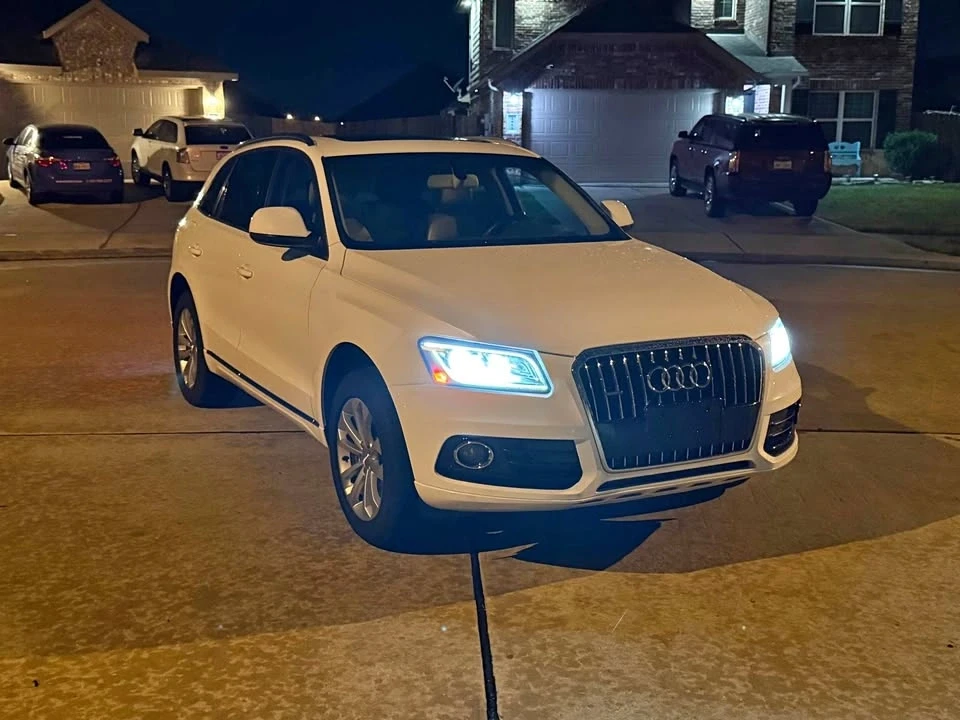 2014 Audi 8R Q5 - Image 2 of 17