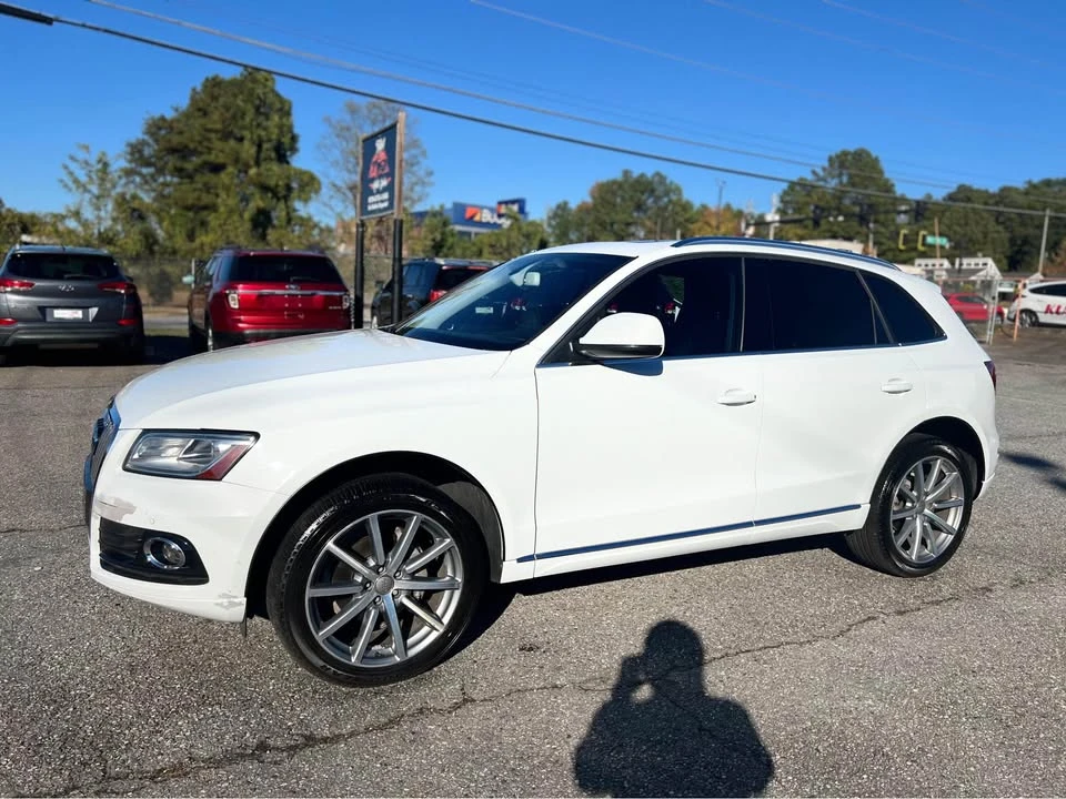 2014 Audi 8R Q5 - Image 2 of 10