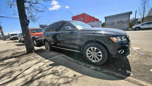 2014 Audi Q5 2.0T Quattro Premium Sport Utility