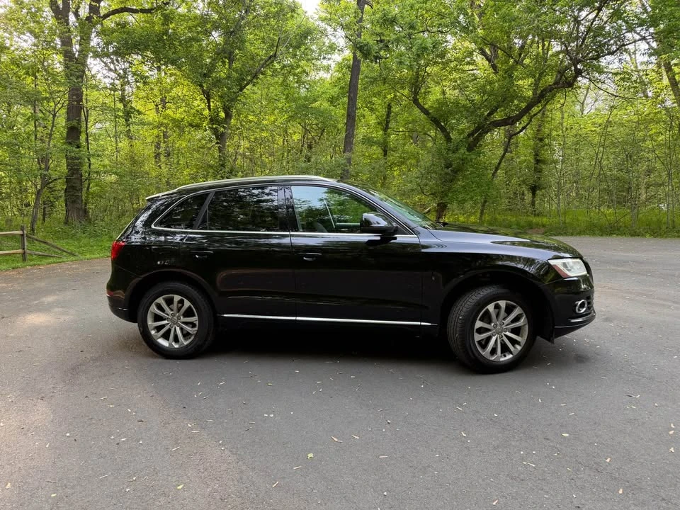 2014 Audi 8R Q5 - Image 8 of 16