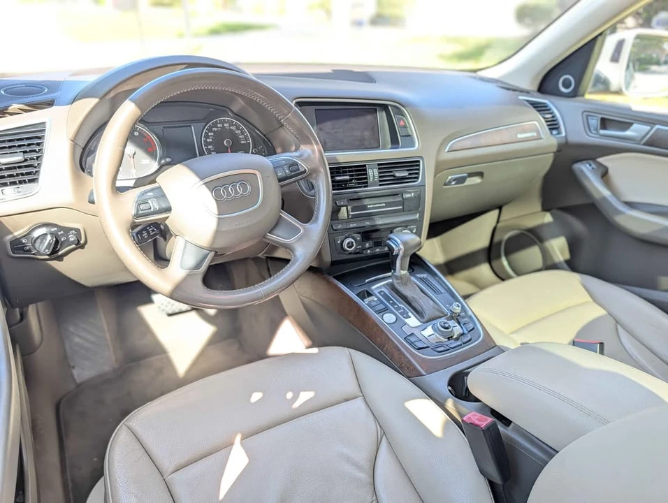 2014 Audi 8R Q5 - Image 8 of 13