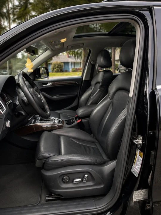 2014 Audi 8R Q5 - Image 8 of 9