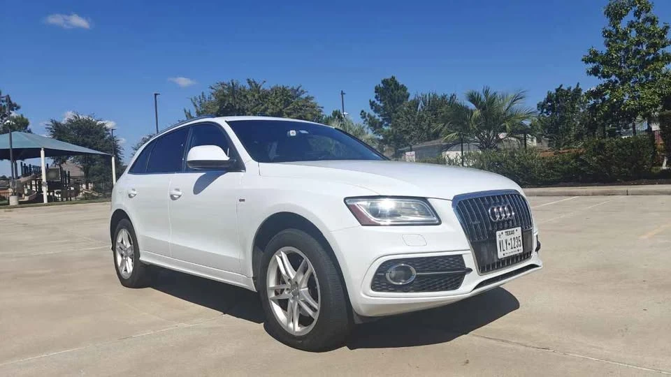 2014 Audi 8R Q5 - Image 2 of 19