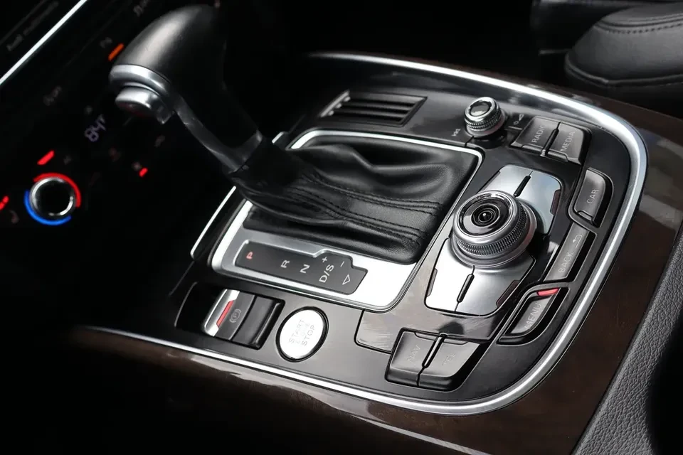 2014 Audi 8R Q5 - Image 17 of 20