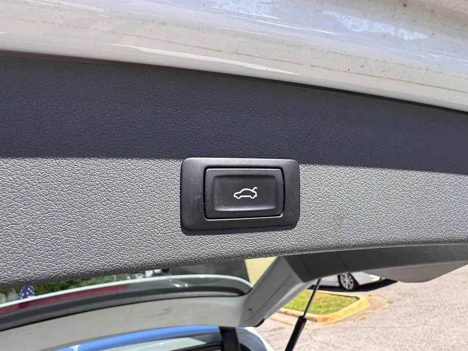 2014 Audi 8R Q5 - Image 12 of 20