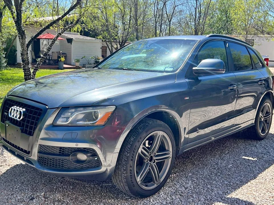 2014 Audi 8R Q5 - Image 2 of 11