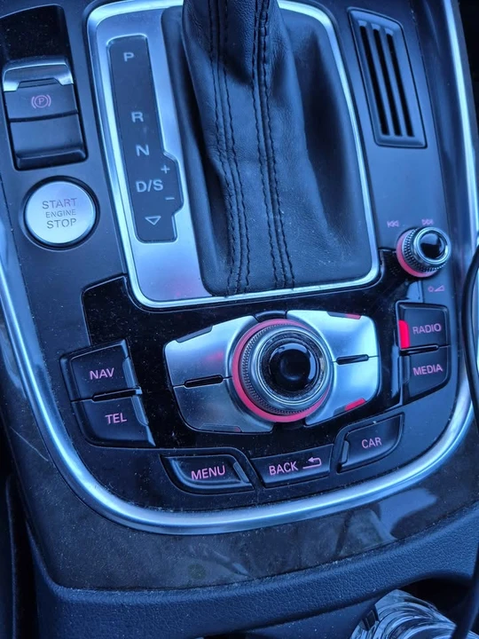 2014 Audi 8R Q5 - Image 2 of 12