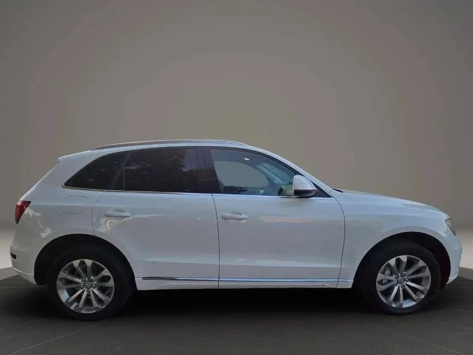 2014 Audi 8R Q5 - Image 2 of 17