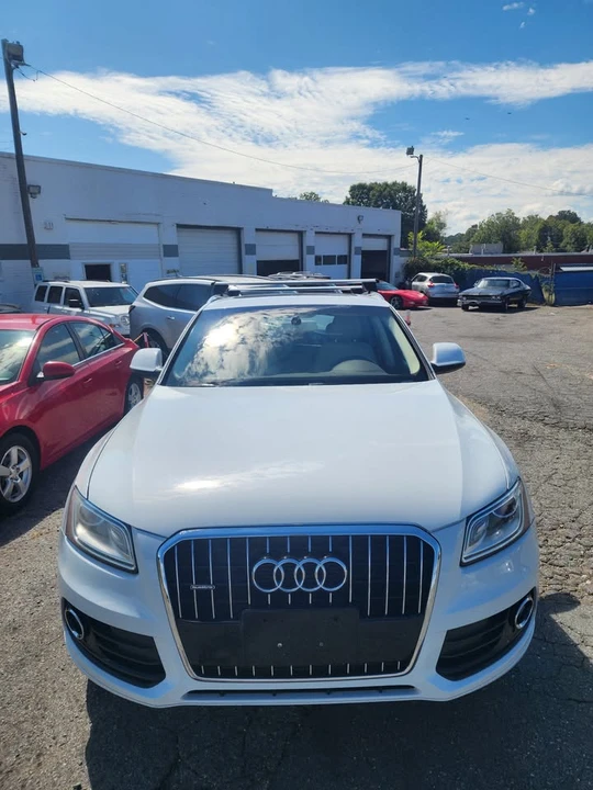 2014 Audi 8R Q5 - Image 2 of 16