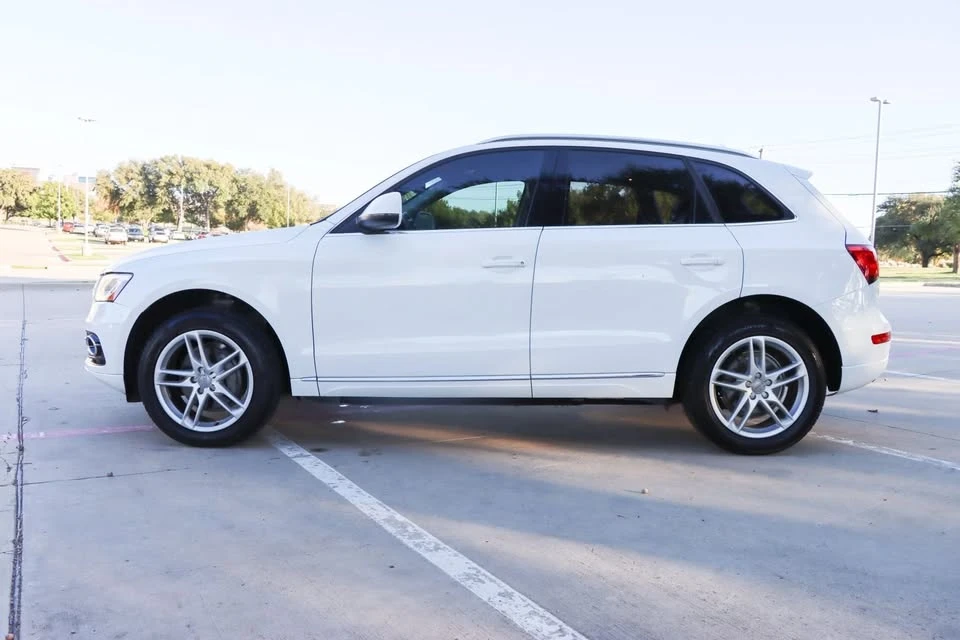 2014 Audi 8R Q5 - Image 2 of 15
