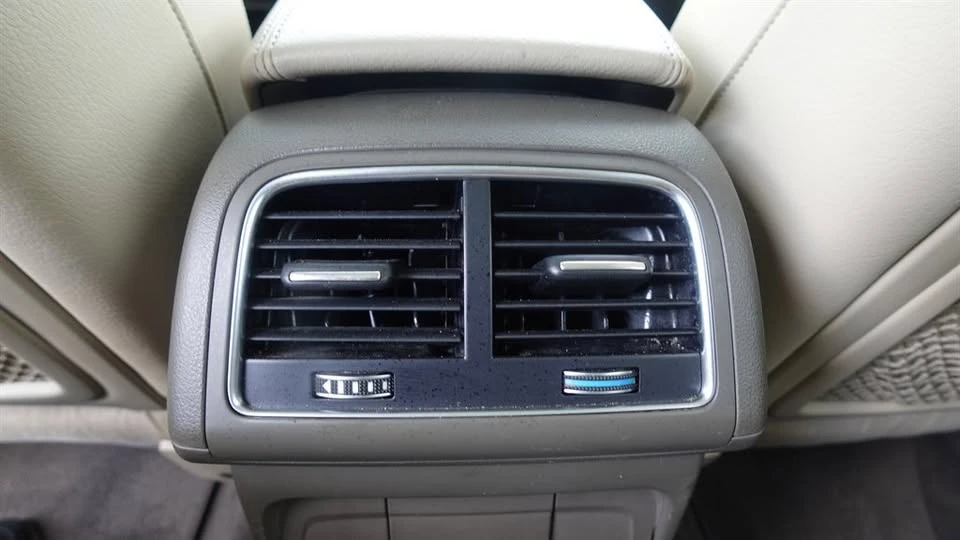 2014 Audi 8R Q5 - Image 2 of 10