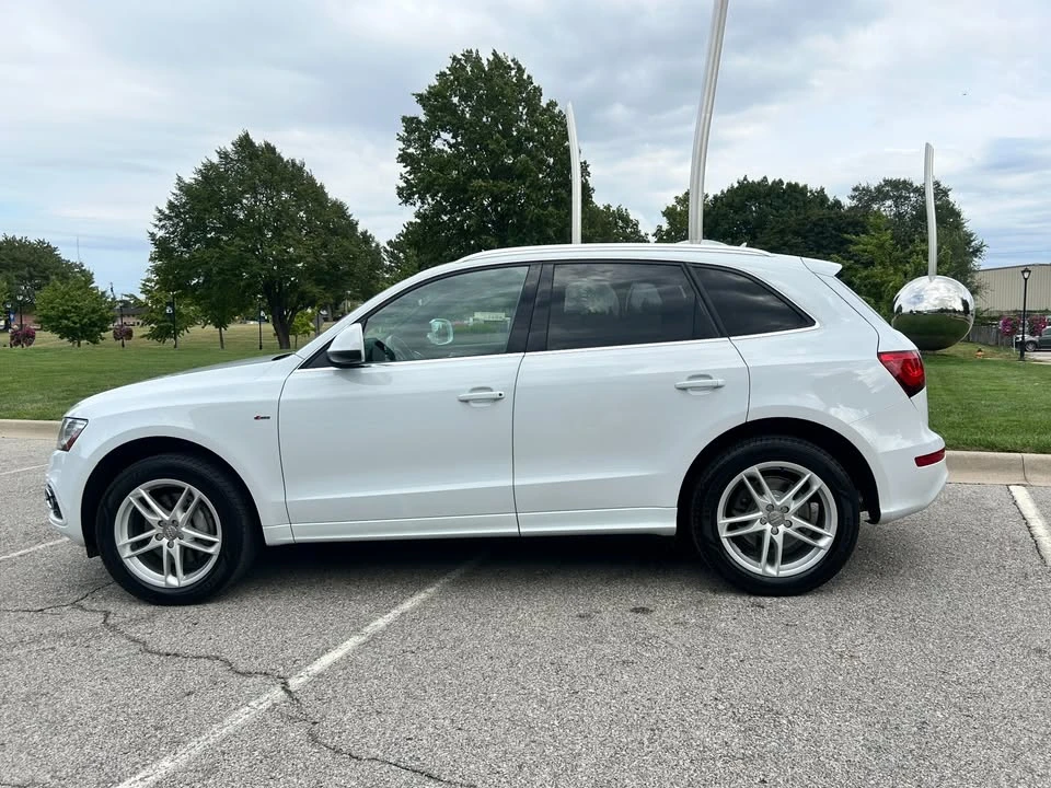 2014 Audi 8R Q5 - Image 5 of 19