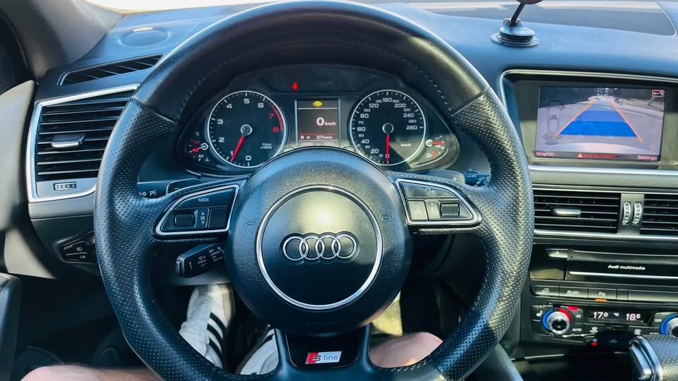 2014 Audi 8R Q5 - Image 8 of 16
