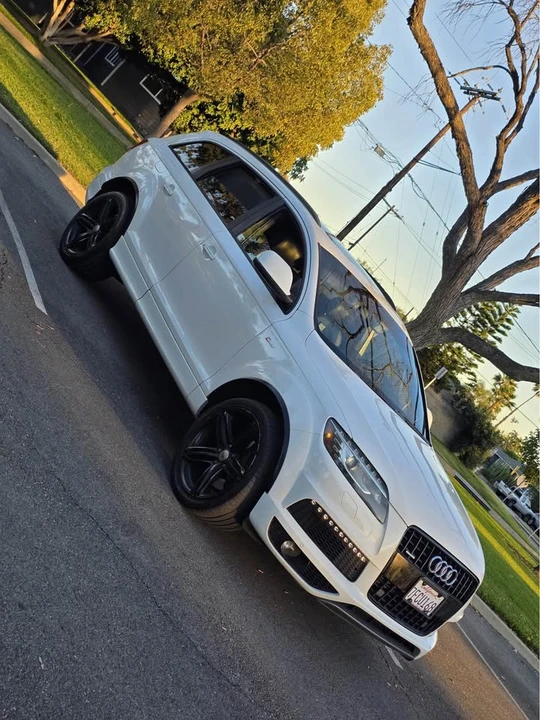 2014 Audi 4L Q7 - Image 5 of 20